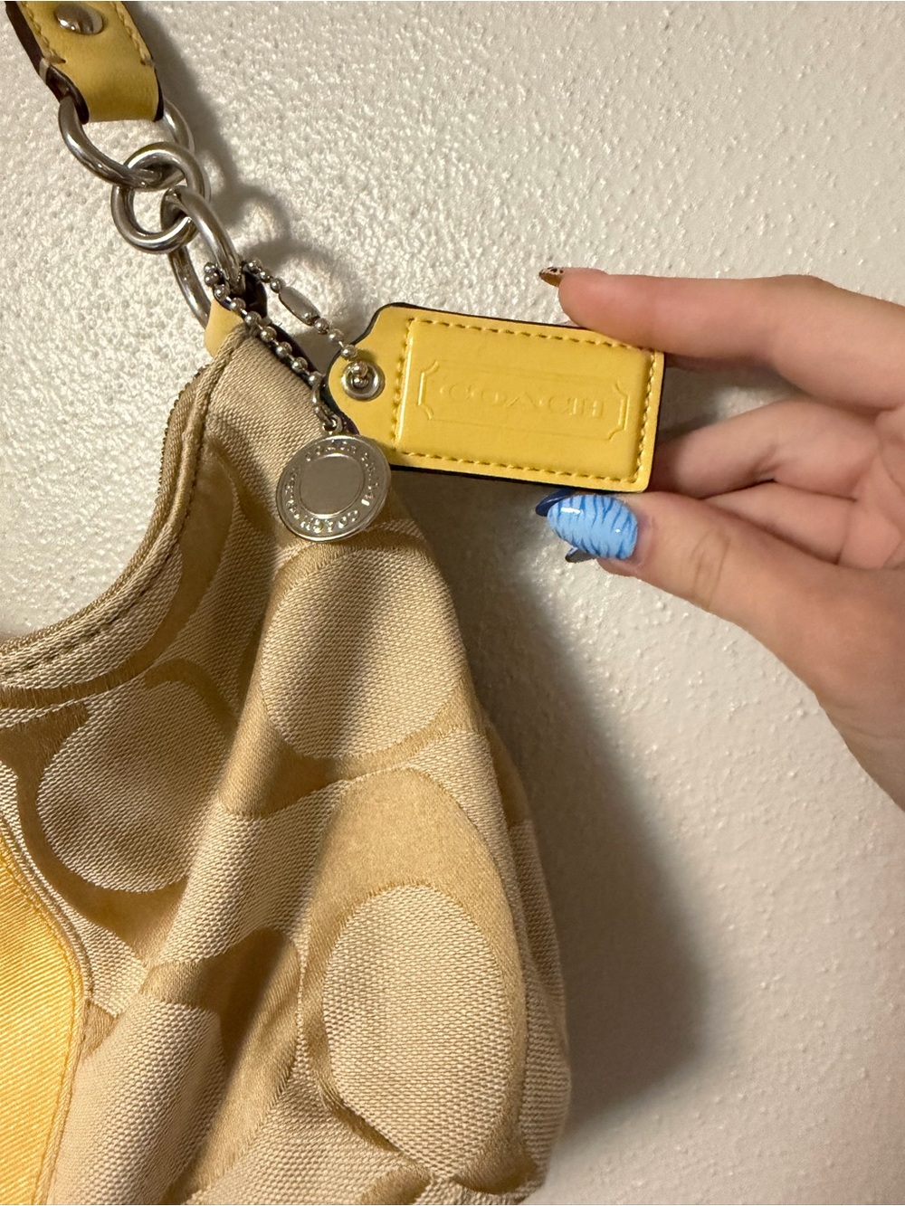 Coach Yellow Signature Canvas Shoulder Bag - Picture 3 of 7